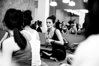 Sati Kazanova feet photo thumbnail