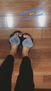 Sati Kazanova feet photo thumbnail