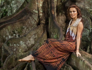 Sati Kazanova feet photo thumbnail