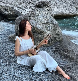Sati Kazanova feet photo thumbnail