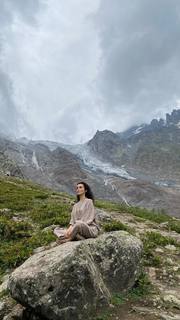 Sati Kazanova feet photo thumbnail