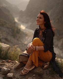 Sati Kazanova feet photo thumbnail
