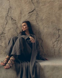 Sati Kazanova feet photo thumbnail