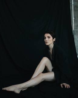 Sati Kazanova feet photo thumbnail