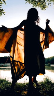 Sati Kazanova feet photo thumbnail
