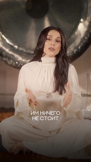 Sati Kazanova feet photo thumbnail