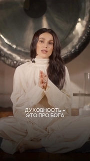 Sati Kazanova feet photo thumbnail