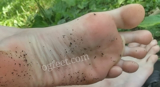 Sativa Skies feet photo thumbnail