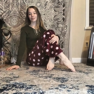 Sativa Skies feet photo thumbnail