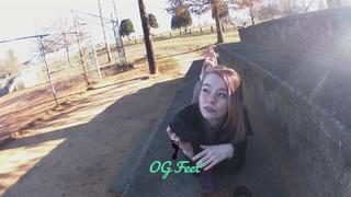 Sativa Skies feet photo thumbnail