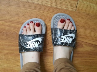 Sativa Skies feet photo thumbnail