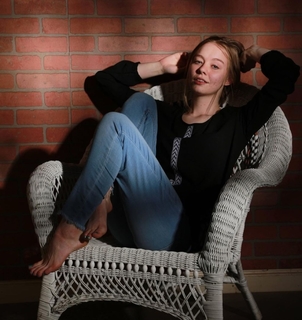 Sativa Skies feet photo thumbnail