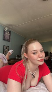 Sativa Skies feet photo thumbnail