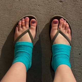 Sativa Skies feet photo thumbnail