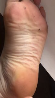 Sativa Skies feet photo thumbnail