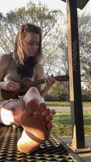 Sativa Skies feet photo 14