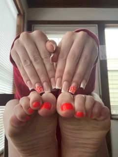 Sativa Skies feet photo 14