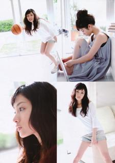 Satomi Ishihara feet photo thumbnail