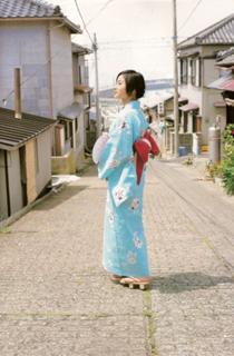 Satomi Ishihara feet photo thumbnail