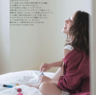 Satomi Ishihara feet photo thumbnail