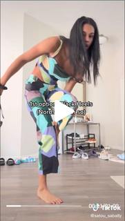 Satou Sabally feet photo 4