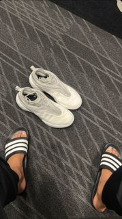 Satou Sabally feet photo 1