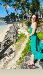 Saumya Tandon feet photo thumbnail