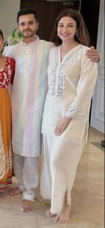 Saumya Tandon feet photo thumbnail