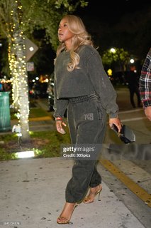 Savannah Brinson James feet photo 10