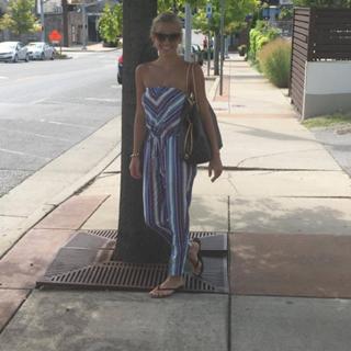Savannah Chrisley feet photo thumbnail