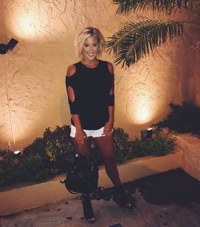 Savannah Chrisley feet photo thumbnail