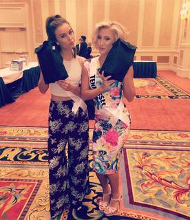Savannah Chrisley feet photo thumbnail