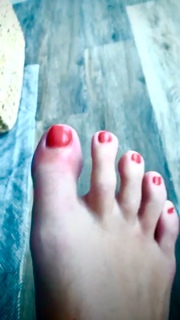Savannah Chrisley feet photo thumbnail