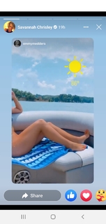Savannah Chrisley feet photo thumbnail