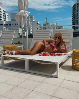 Savannah Chrisley feet photo thumbnail