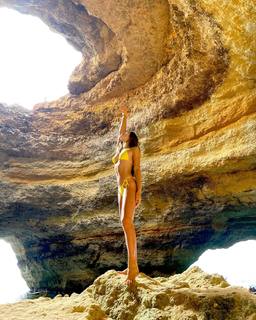Savannah Clarke feet photo 9
