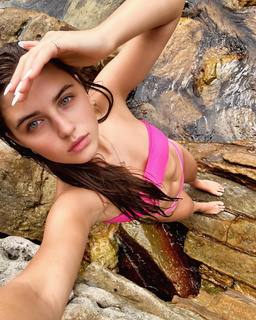 Savannah Clarke feet photo 12
