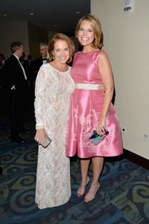 Savannah Guthrie feet photo thumbnail