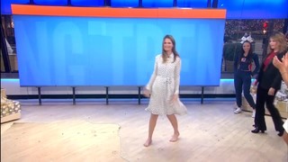 Savannah Guthrie feet photo thumbnail