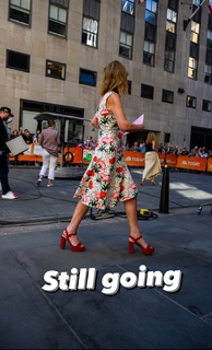 Savannah Guthrie feet photo thumbnail