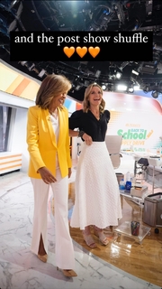 Savannah Guthrie feet photo thumbnail