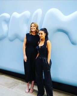 Savannah Guthrie feet photo thumbnail