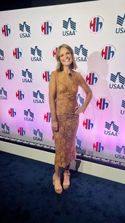 Savannah Guthrie feet photo thumbnail