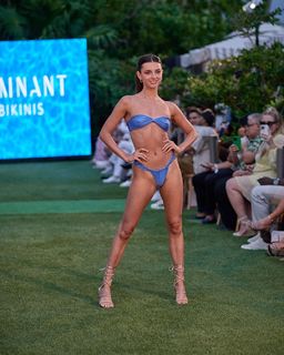 Savannah Rae Demers feet photo thumbnail