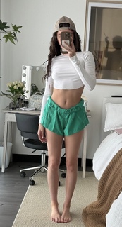 Savannah Rae Demers feet photo thumbnail