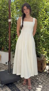 Savannah Rae Demers feet photo thumbnail