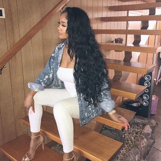 Saweetie feet photo thumbnail