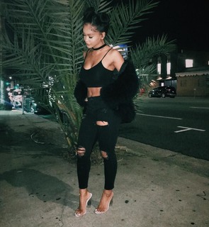 Saweetie feet photo thumbnail