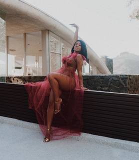 Saweetie feet photo thumbnail