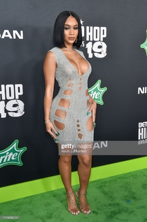 Saweetie feet photo thumbnail